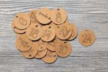 Pendentifs pour calendrier de l’avent avec des numéros handletter de 1 à 24 (marron) - Article n° 8307