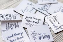 Set de designer avec étiquettes textiles « spring love » by Unikati  - Article n° 9103