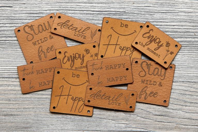 Set de designer « message » by Unikati (Cuir naturel) - Article n° 9104