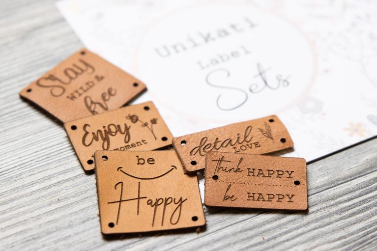 Set de designer « message » by Unikati (Cuir naturel) - Article n° 9104