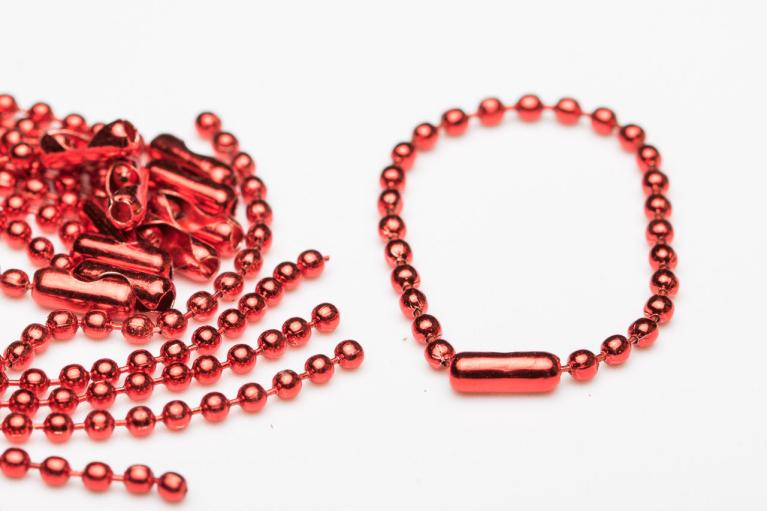 chainettes rouges, Ø 2,4 mm, longueur 10 cm (Article n° 2102)